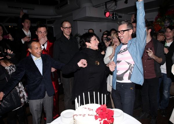 Scott Gorenstein, Daniel Nardicio, Grant Shaffer, Liza Minnelli & Alan Cumming Photo