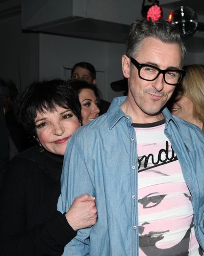 Liza Minnelli & Alan Cumming  Photo