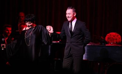 Liza Minnelli and Alan Cumming Photo