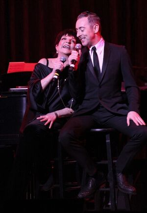 Liza Minnelli and Alan Cumming Photo