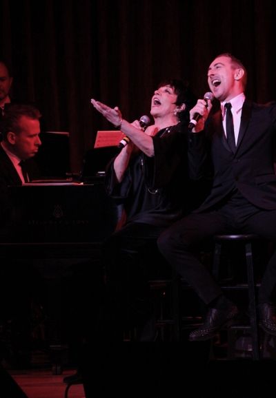 Liza Minnelli and Alan Cumming Photo