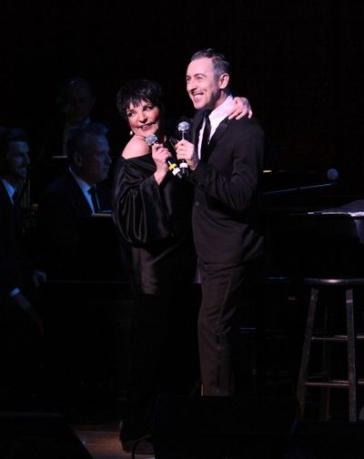 Liza Minnelli and Alan Cumming Photo