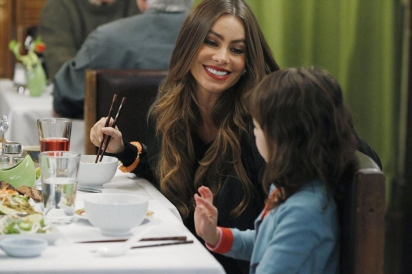 Photo Flash: MODERN FAMILY's 'The Future Dunphys', Airing 4/3  Image