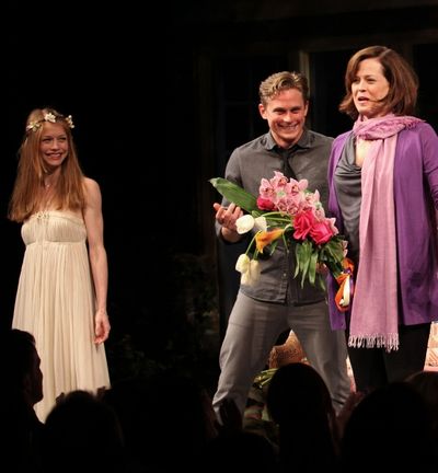 Genevieve Angelson, Billy Magnussen, Sigourney Weaver  Photo