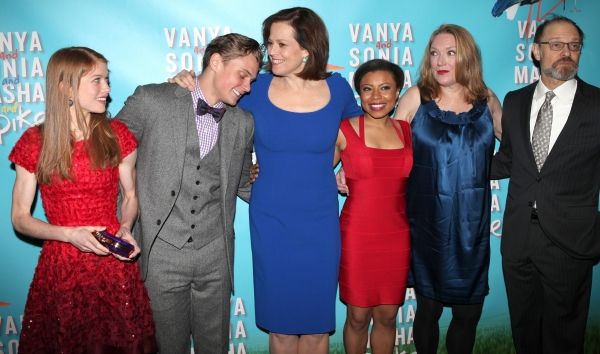 Genevieve Angelson, Billy Magnussen, Sigourney Weaver, Shalita Grant, Kristine Nielse Photo