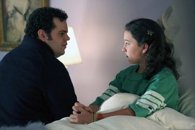 Josh Gad, Amara Miller Photo