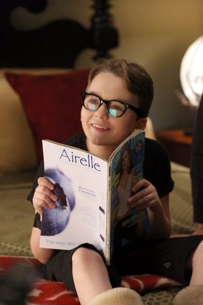 Photo Flash: First Look - 1600 PENN's 'Dinner, Bath, Puzzle,' Airing 3/21  Image