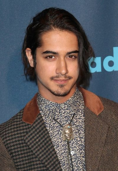 Avan Jogia Photo