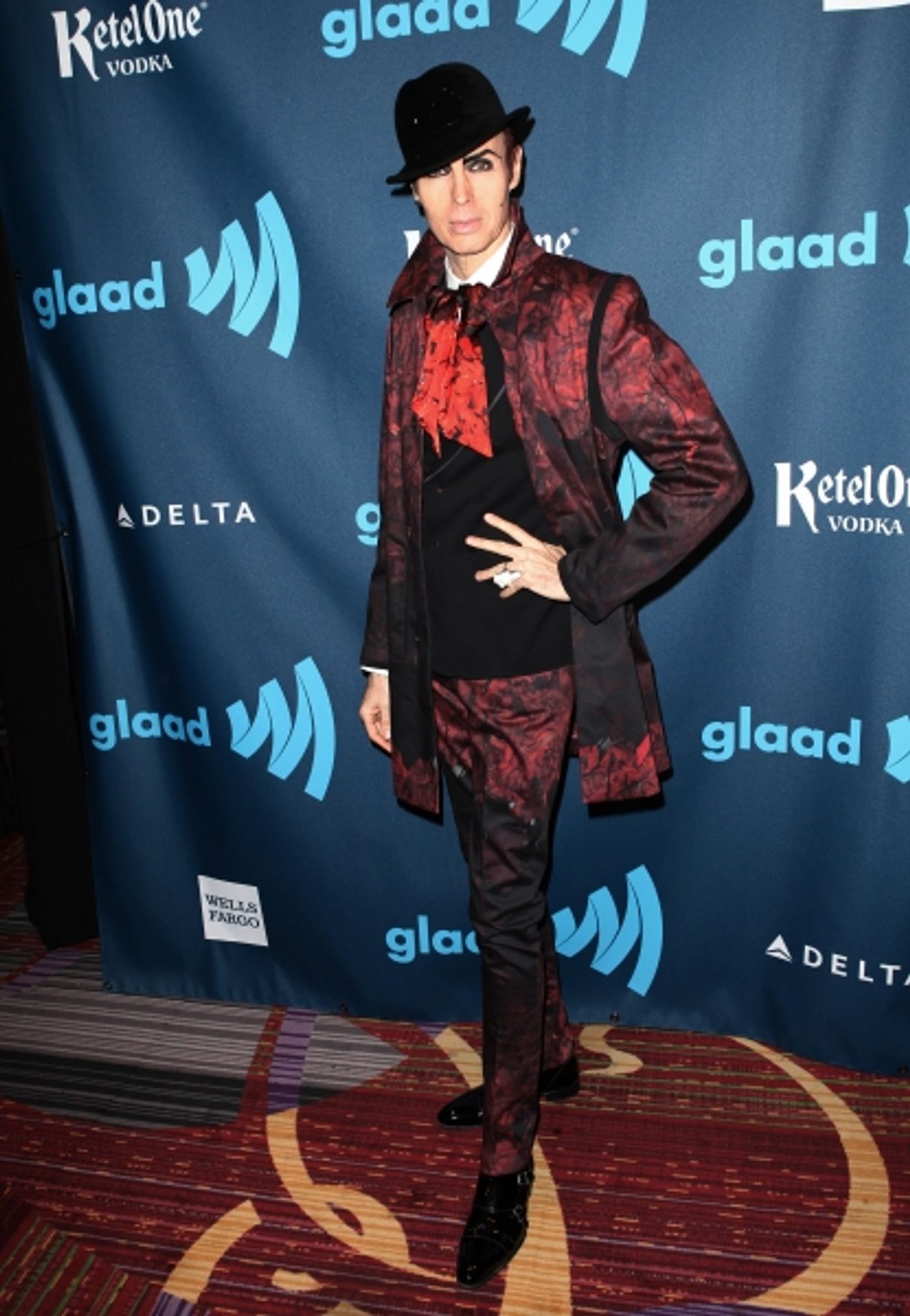 Photo Coverage: GLAAD Red Carpet, The Men - Anderson Cooper, Christian Borle, Dan Stevens and More!  Image