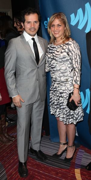 John Leguizamo & Justine Maurer @ BroadwayWorld John Leguizamo & Justine Maurer Photo