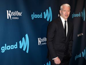 Anderson Cooper @ BroadwayWorld Anderson Cooper Photo