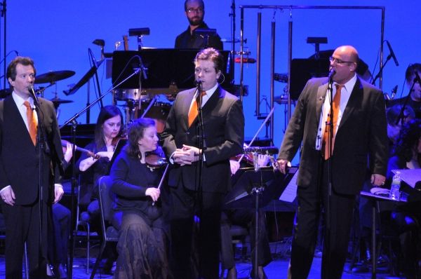 Finbar Wright, Anthony Kearns and Ronan Tynan Photo