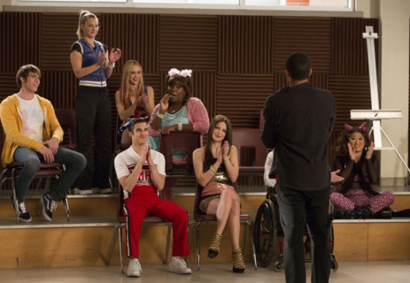 Photo Flash: First Look at GLEE's 'Guilty Pleasures' Episode!