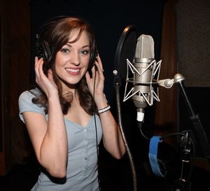 Laura Osnes @ BroadwayWorld Laura Osnes Photo