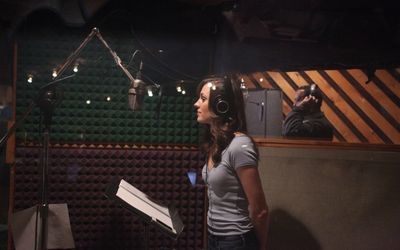 Laura Osnes & Phumzile Sojola Photo