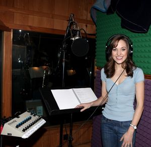 Laura Osnes Photo