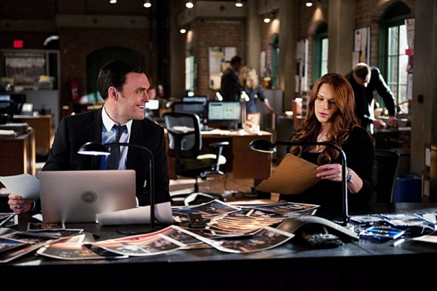 Photo Flash: Donna Murphy Guests on This Week's Episode of THE MENTALIST  Image