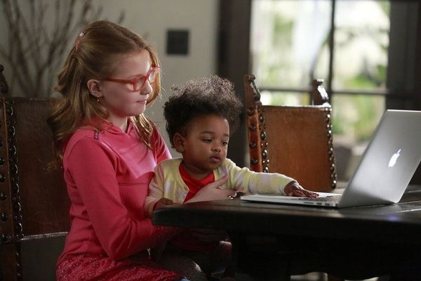 Photo Flash: First Look - Tonight's New Episode of THE NEW NORMAL  Image