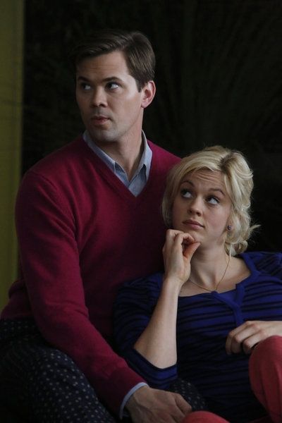 Photo Flash: First Look - Tonight's New Episode of THE NEW NORMAL  Image