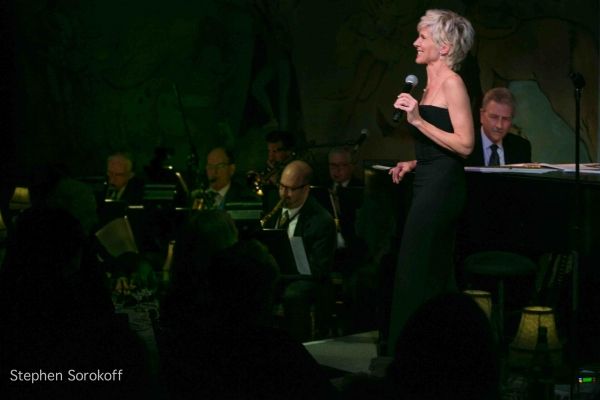 Photos: Debby Boone Brings SWING THIS to Cafe Carlyle — photo 5 of 20
