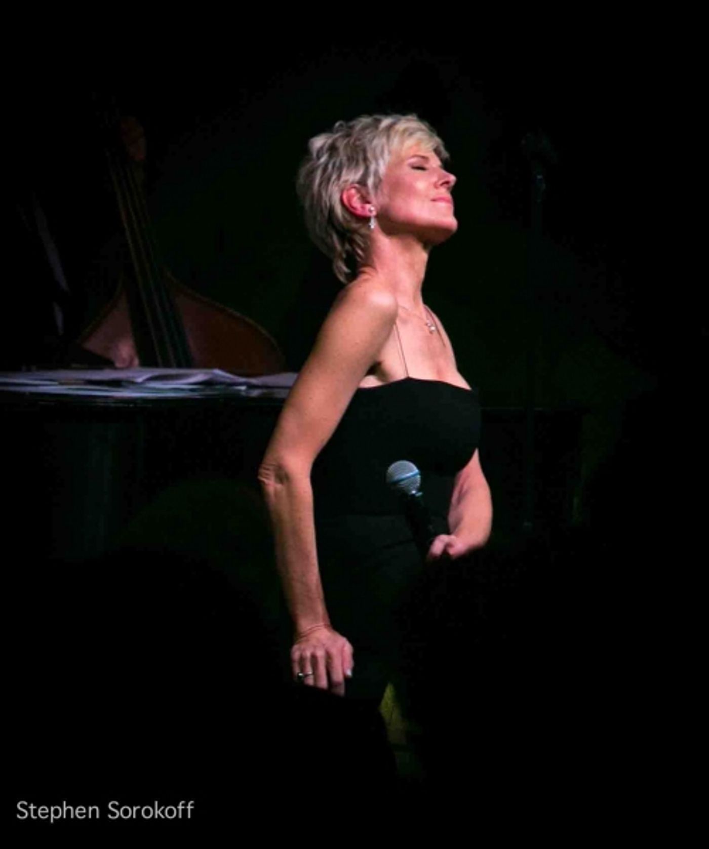 Photo Coverage: Debby Boone Brings SWING THIS to Cafe Carlyle  Image