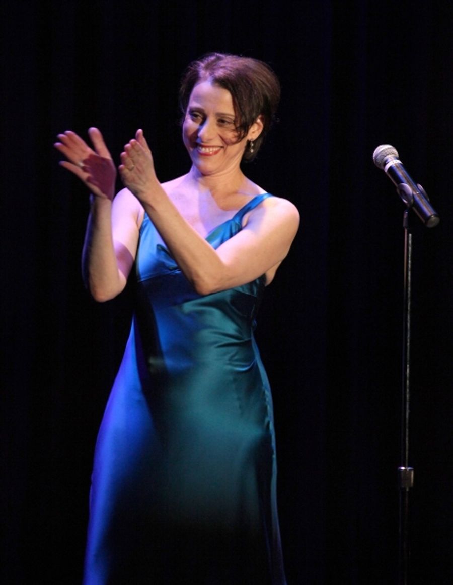 Photo Coverage: Judy Kuhn, Mandy Gonzalez & More Perform at Vineyard Theatre's 30th Gala- Part One Image