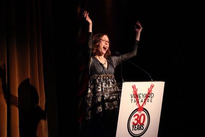 Veanne Cox  Photo