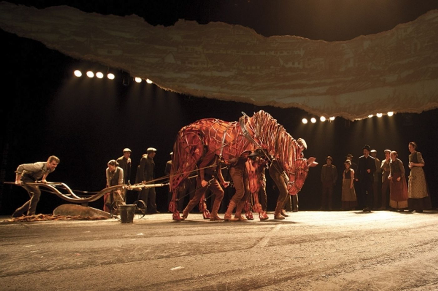 Photo Flash: First Look at New Production Shots of National Theatre's WAR HORSE  Image