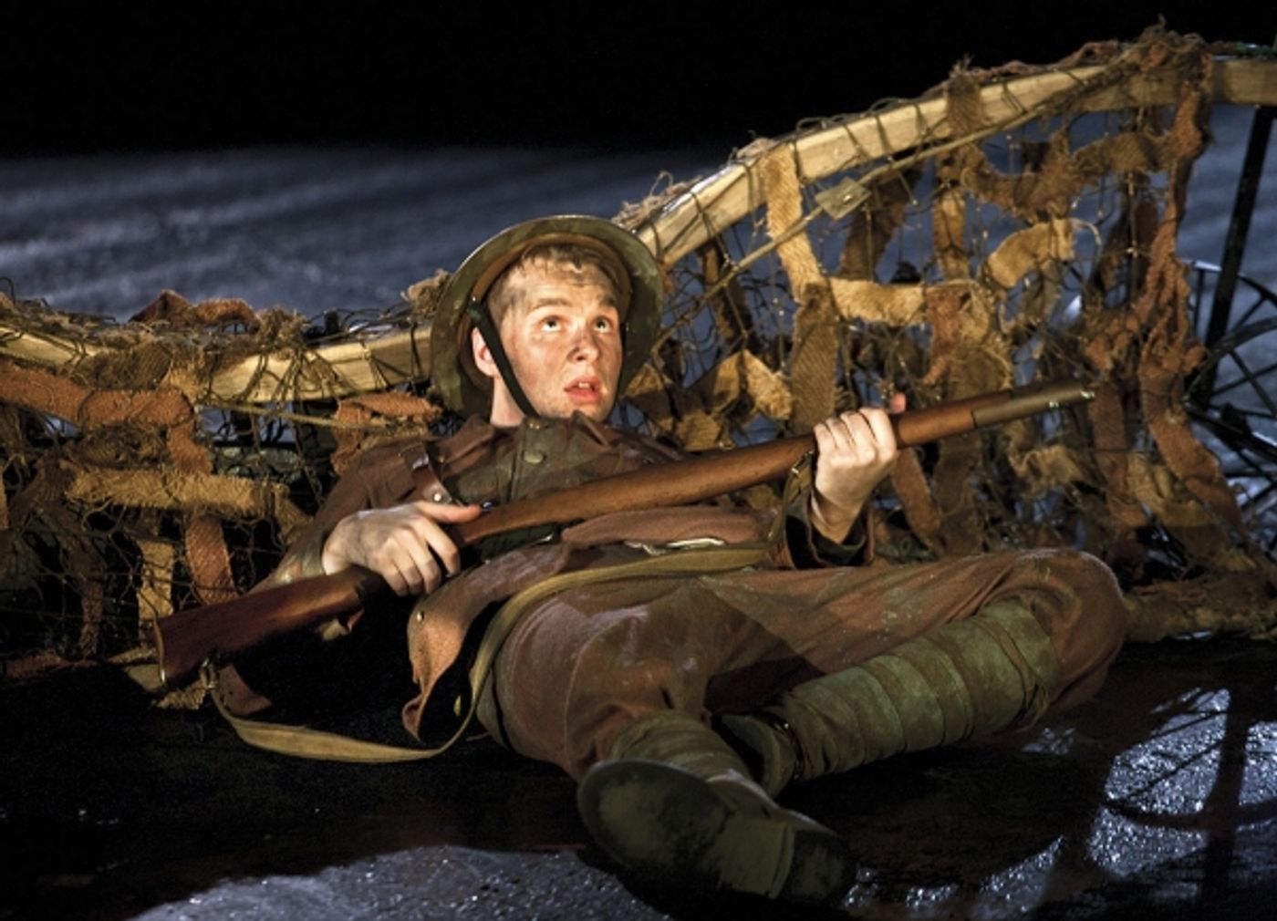 Photo Flash: First Look at New Production Shots of National Theatre's WAR HORSE  Image