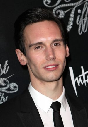 Cory Michael Smith  Photo