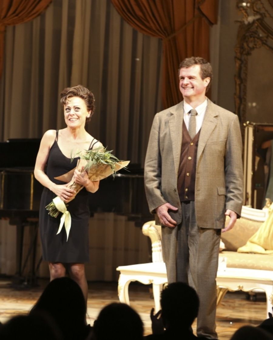 Photo Flash: Opening Night at Ahmanson's END OF THE RAINBOW, Starring Tracie Bennett Image