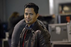Jay Hernandez @ BroadwayWorld Jay Hernandez Photo