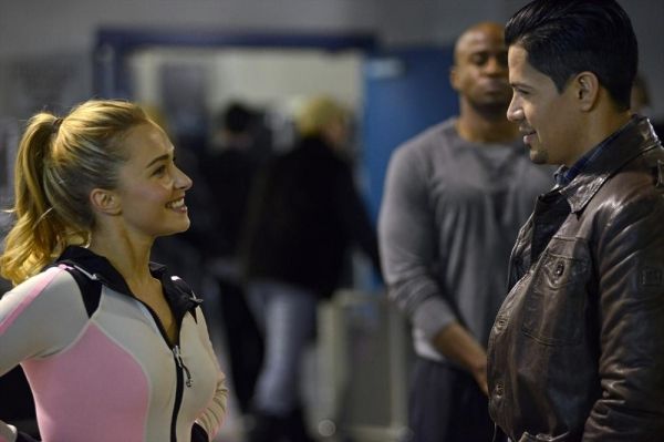 Hayden Panettiere, Jay Hernandez Photo