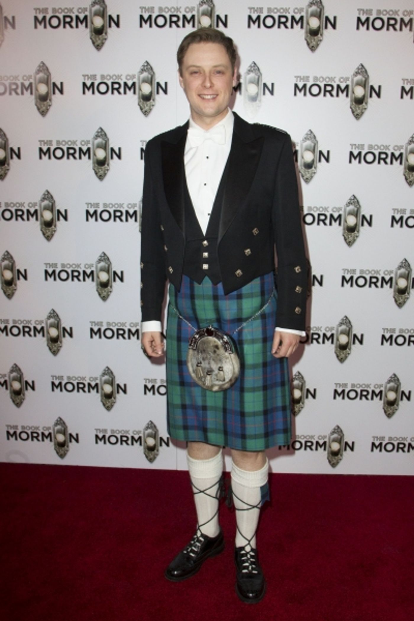 Photo Flash: More From The MORMON Red Carpet!  Image
