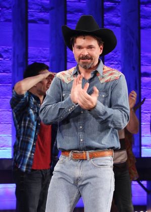 Hunter Foster  Photo