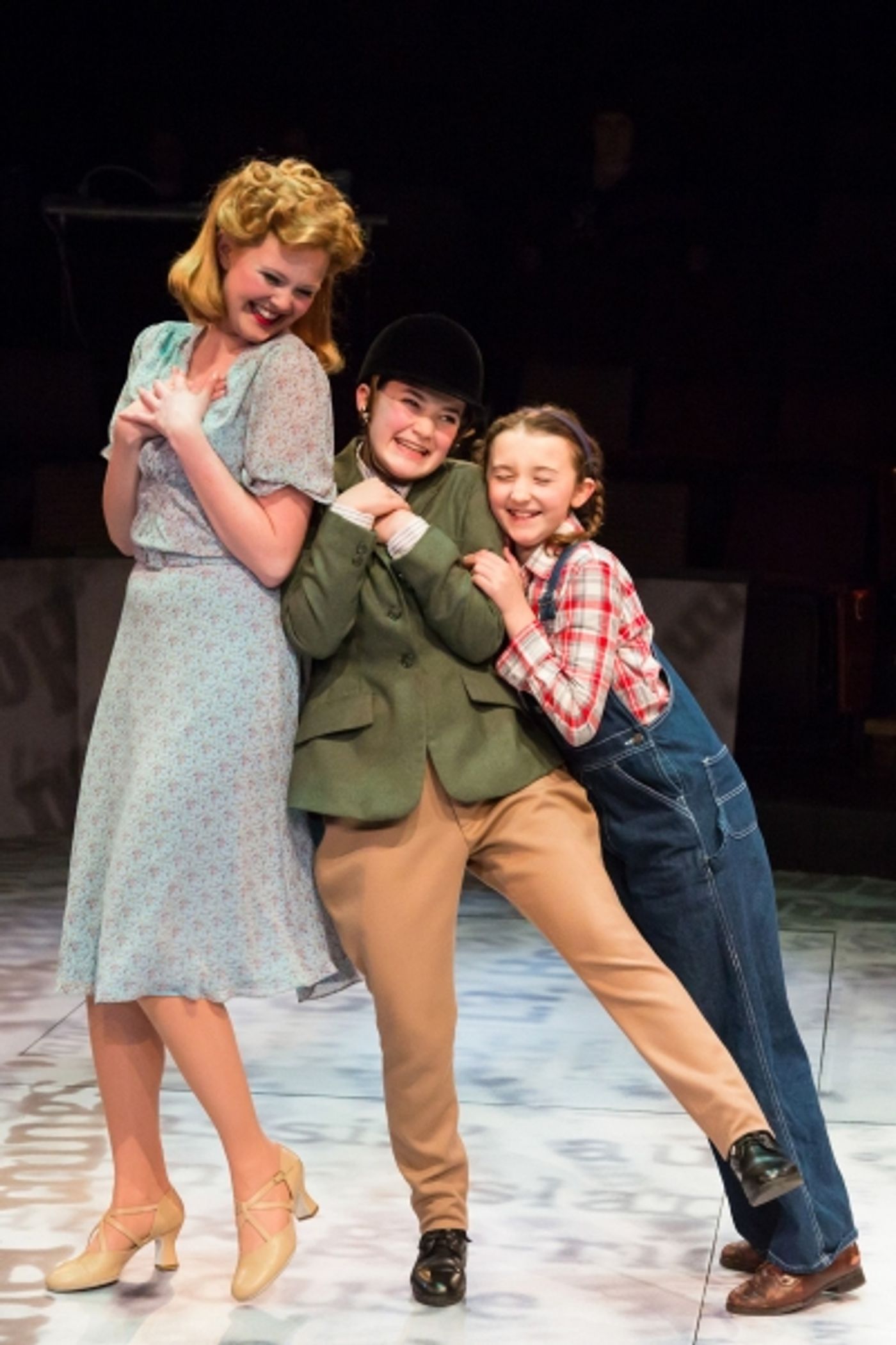 Photo Flash: First Look at Patti Cohenour, Allen Fitzpatrick and More in ACT/5th Avenue's GREY GARDENS  Image