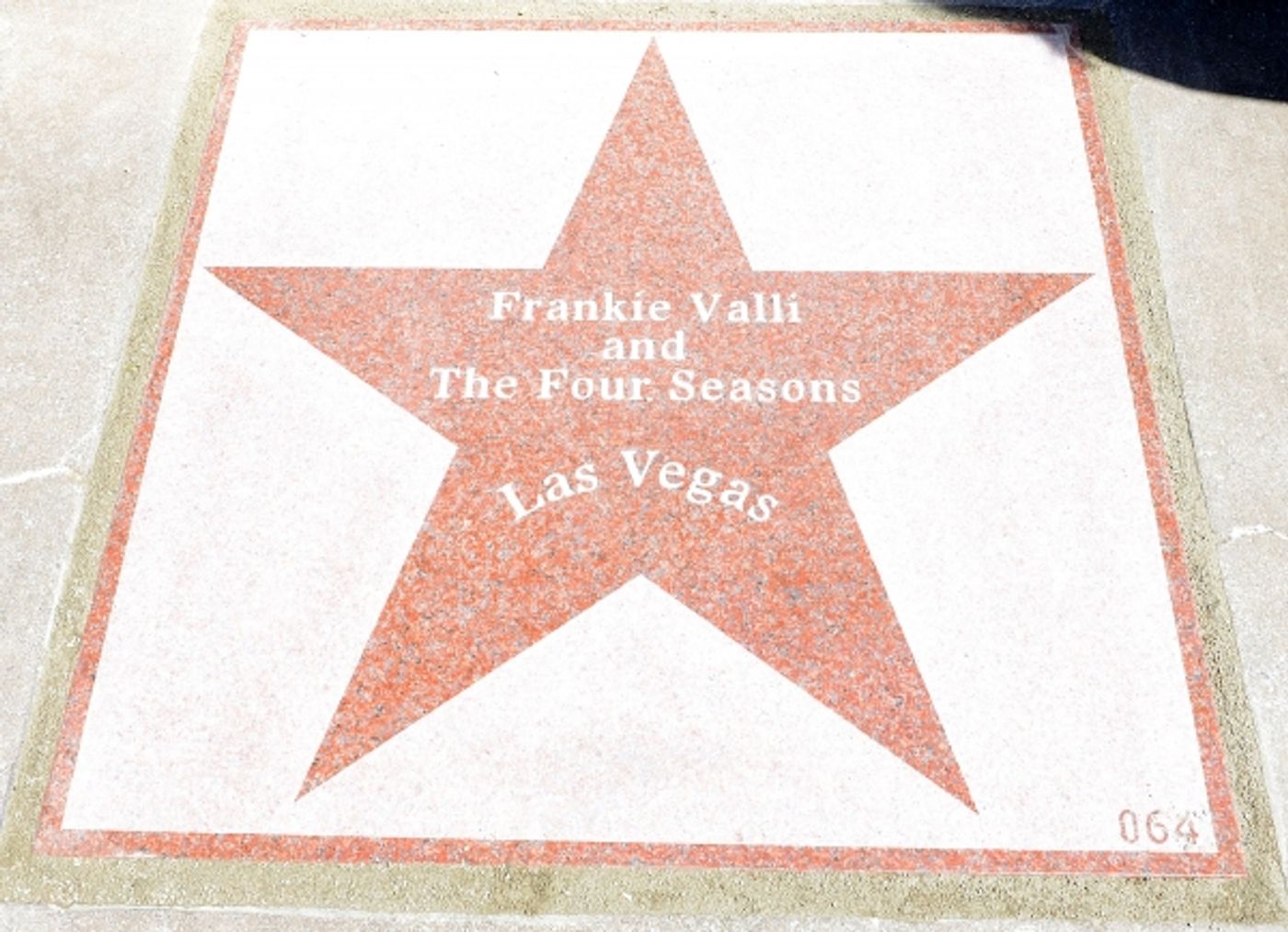 Photo Flash: JERSEY BOYS Las Vegas Honors Frankie Valli & the Four Seasons  with Star on 'Las Vegas Walk of Stars'  Image