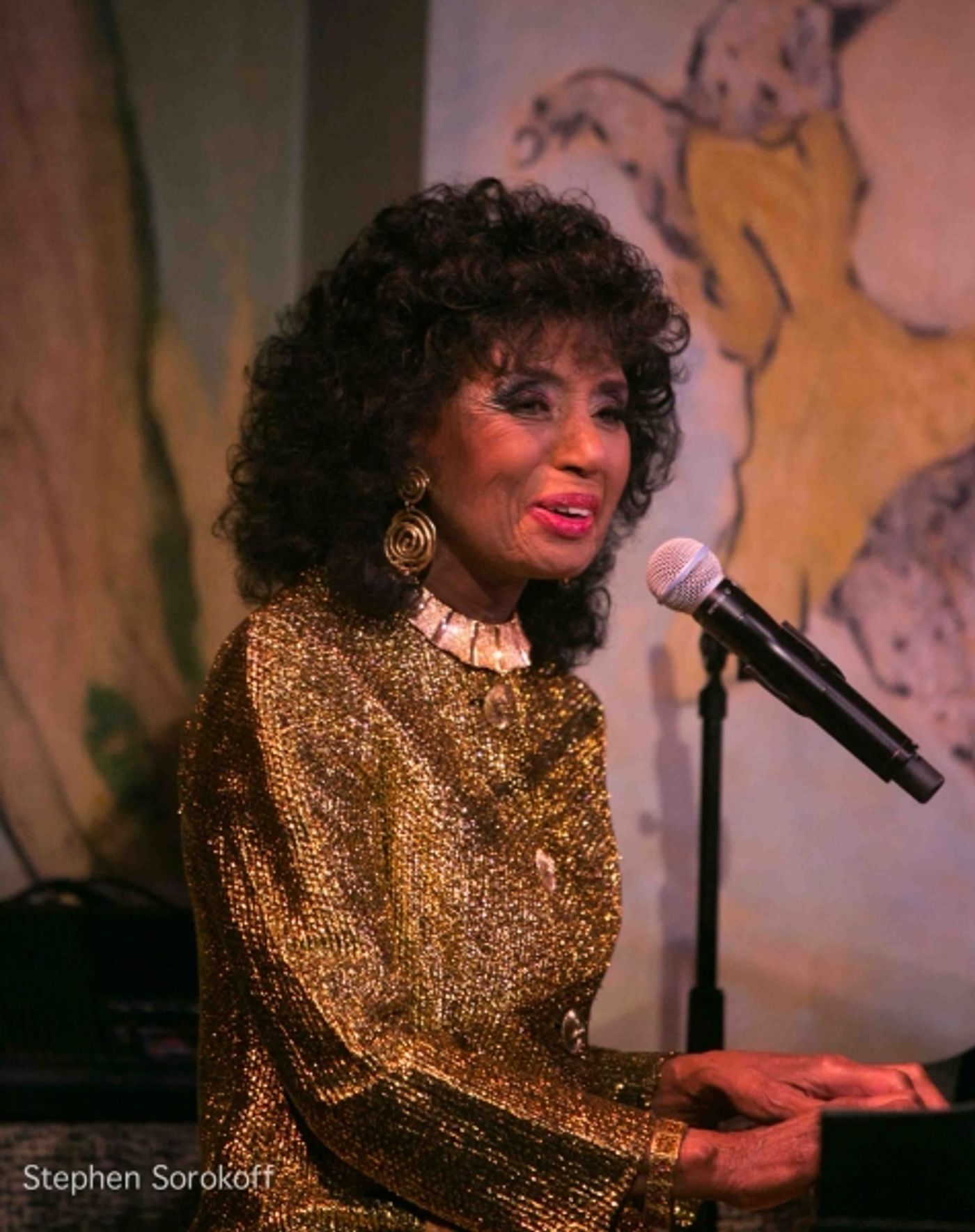 Photo Coverage: Cafe Carlyle Late Night Welcomes Jo Thompson's SLENDER, TENDER AND TALL Photo Coverage: Cafe Carlyle Late Night Welcomes Jo Thompson's SLENDER, TENDER AND TALL Image