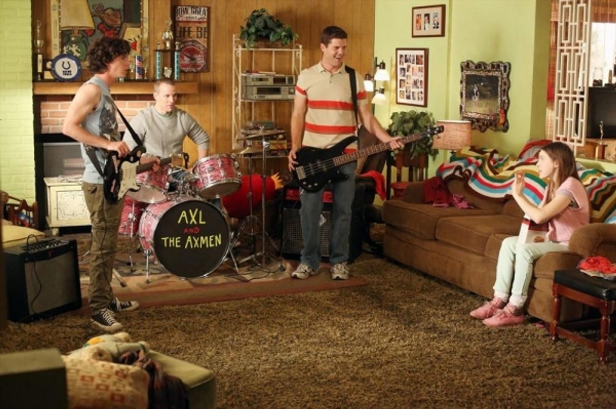 Charlie McDermott, JOHN GAMMON, BEAU WIRICK, Eden Sher at 