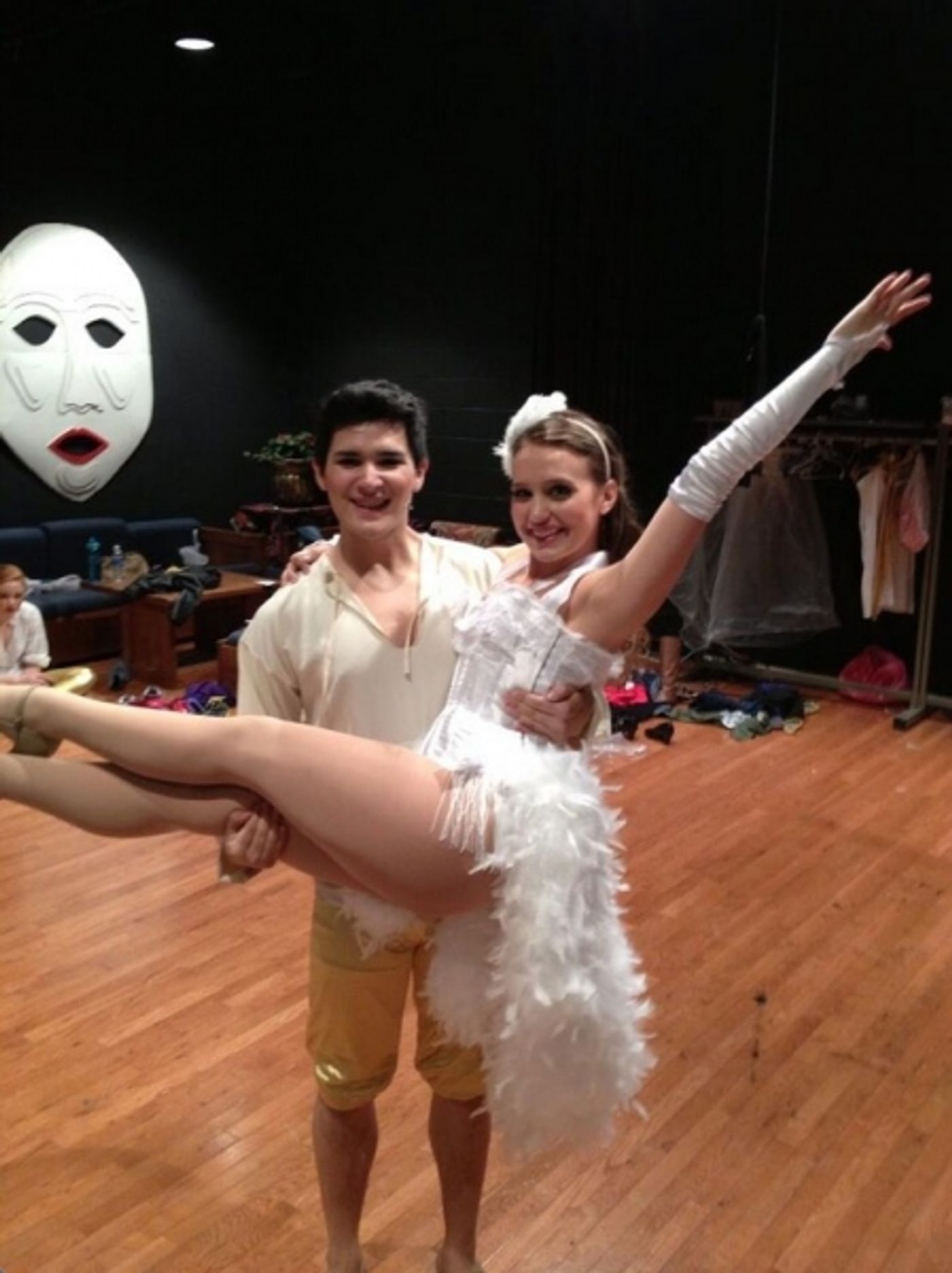 Photo Flash: Saturday Intermission Pics, March 23 - Kelli O'Hara's Last SIP with NICE WORK, FLASHDANCE Channels PIPPIN and More! Image