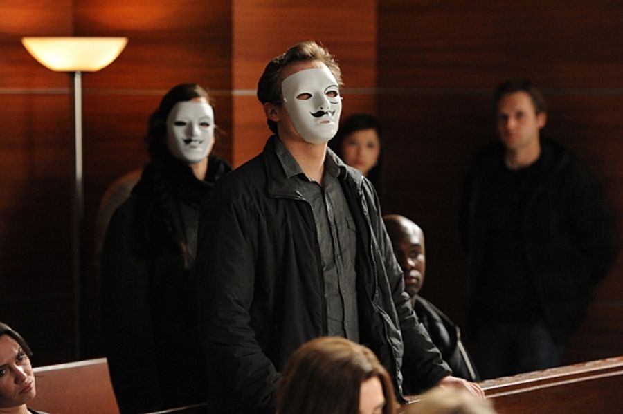 Photo Flash: THE GOOD WIFE Encounters Hacker Group 'Anonymous,' 4/14 Image
