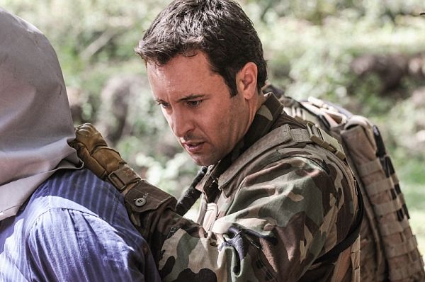 Photo Flash: First Look - HAWAII FIVE-0's 'Olelo Pa'a,' Airing 4/15 — photo 5 of 8