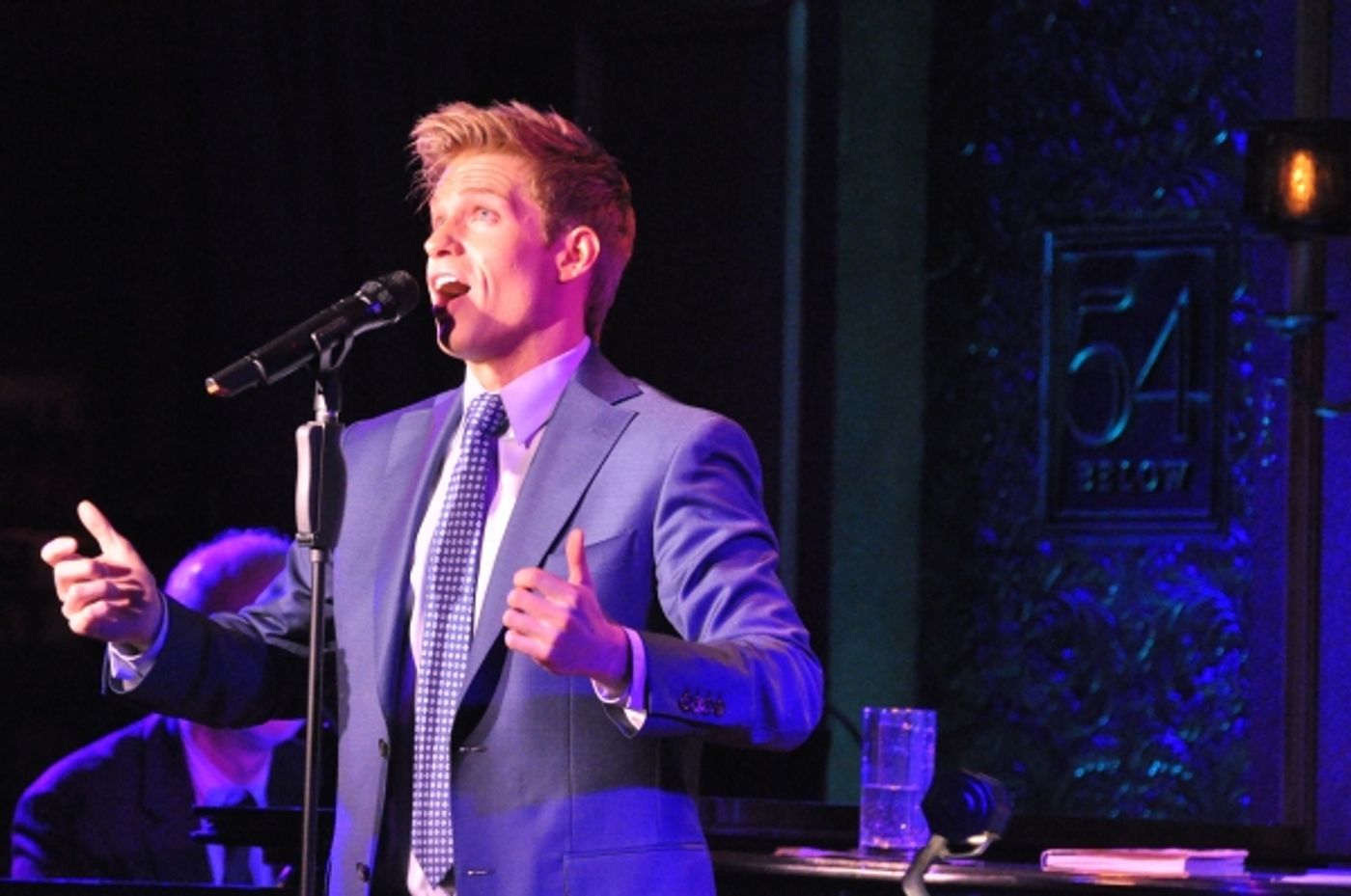 Photo Coverage: Hunter Ryan Herdlicka Plays 54 Below!  Image
