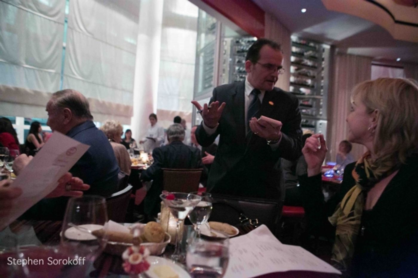 Photo Coverage: Le Cirque Launches MUSICAL MONDAYS with Lonnie Youngblood Trio Photo Coverage: Le Cirque Launches MUSICAL MONDAYS with Lonnie Youngblood Trio Image