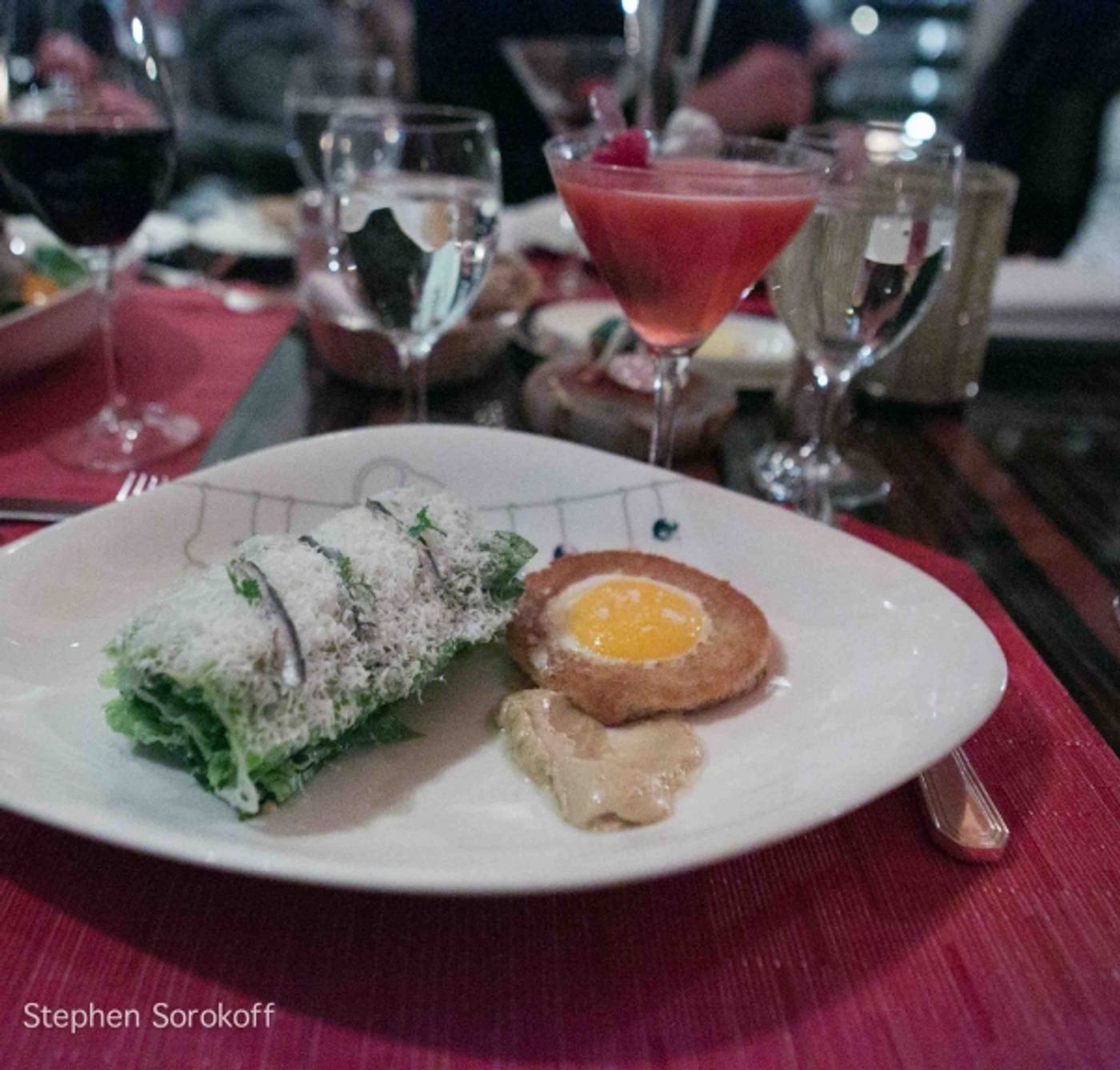 Photo Coverage: Le Cirque Launches MUSICAL MONDAYS with Lonnie Youngblood Trio Photo Coverage: Le Cirque Launches MUSICAL MONDAYS with Lonnie Youngblood Trio Image