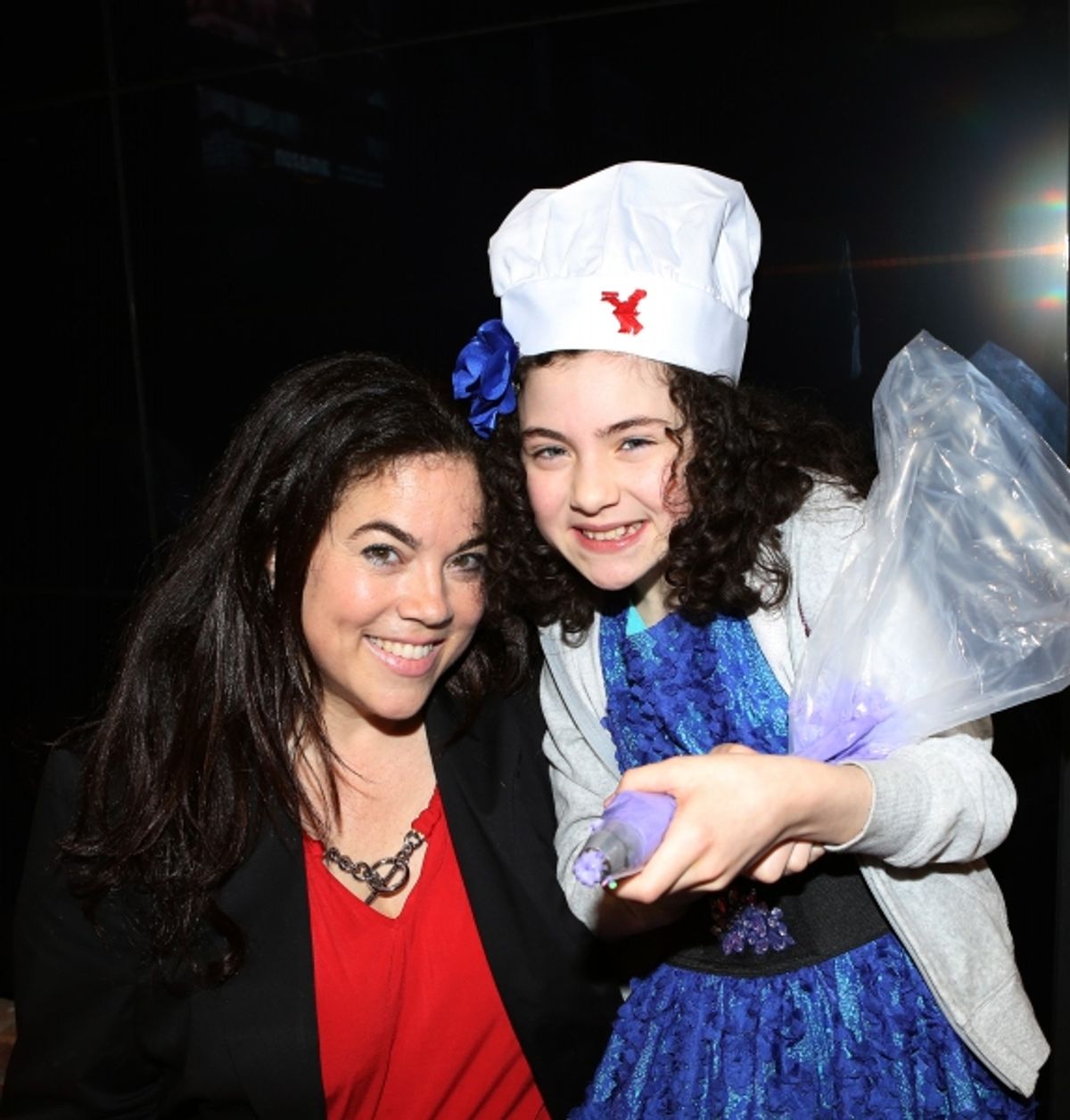 Lilla Crawford with mom AnneMerie Donoghue at 