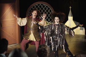 Stephen Guarino, Casey Wilson @ BroadwayWorld Stephen Guarino, Casey Wilson Photo