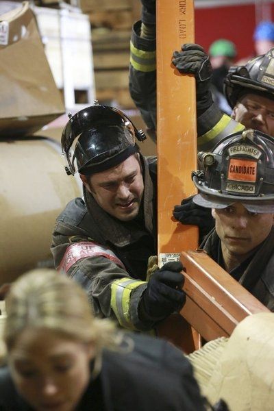 Photo Flash: First Look - CHICAGO FIRE's 'Ambition,' Airing 4/3  Image