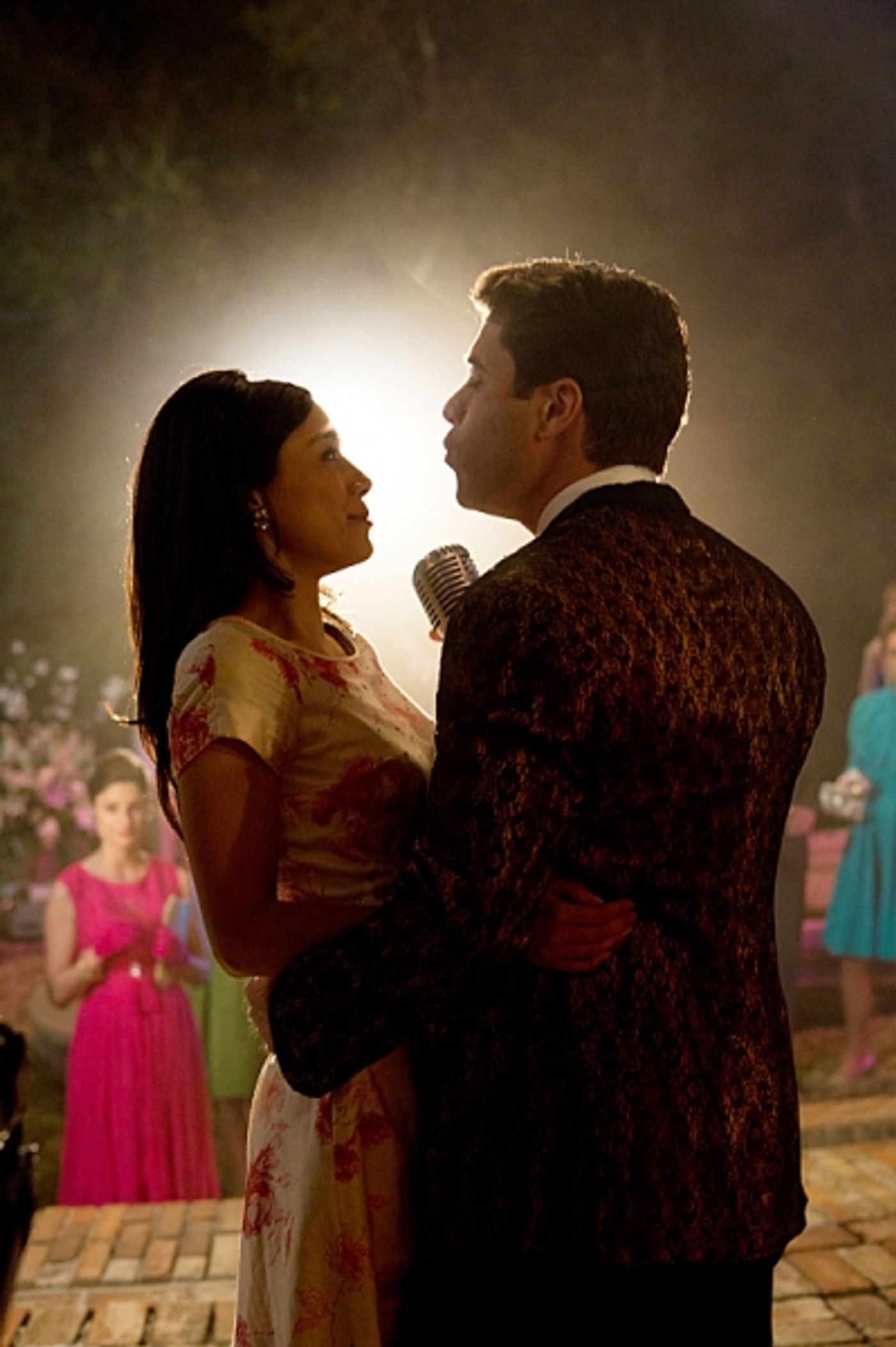 Photo Flash: First Look - VEGAS' 'Hollywood Ending,' Airing 4/12  Image