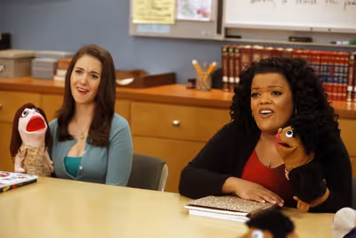 Alison Brie, Yvette Nicole Brown Photo